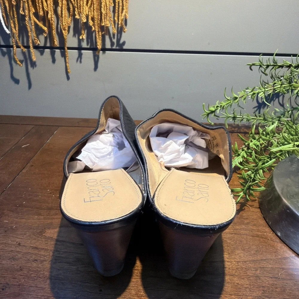 Franco Sarto Dublin Leather Wedge Sandals Heels Size 6 Slip On Open Toe